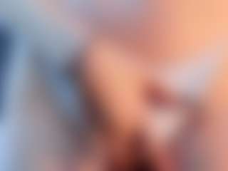 Agnes's Live Sex Cam Show