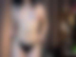 Live cam show with Agnes - Smoking on SpankPalCams