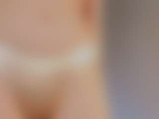 Agnes's Live Sex Cam Show
