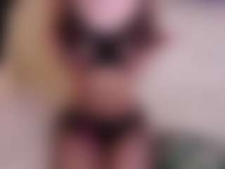 Live cam show with Emma - Body Massage on Sex Cam Show