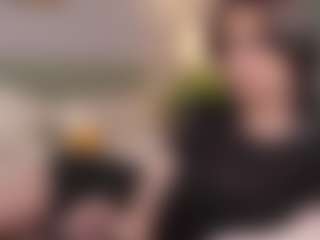 Live cam show with Emma - Skinny White on hrnylive.com | united states