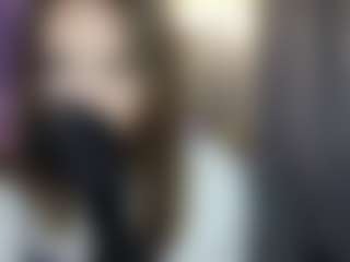 EveliaHeerdt's Live Sex Cam Show