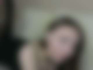 Live cam show with EveliaHeerdt - Facial on Instabang