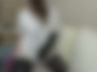 Live cam show with EveliaHeerdt - Facial on fuklive.com