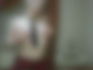 Live cam show with EveliaHeerdt - Gray Eyes on Camsoda
