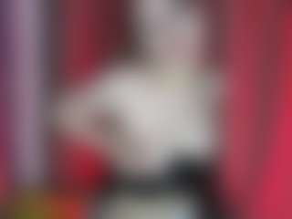 EveliaHeerdt's Live Sex Cam Show