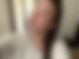Live cam show with Hana - Hairy Pussy on CamwithHer