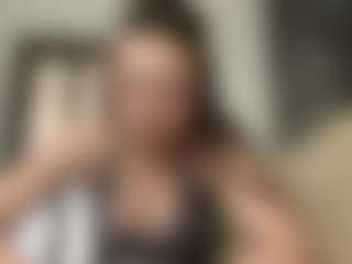 Live cam show with Hana - Nipple Piercings on SquirtSoMuch