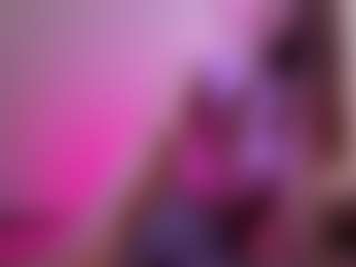 Live cam show with KaelithHale - Striptease on Camsoda