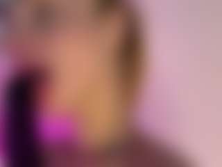 Live cam show with KaelithHale - Glasses on Camsoda