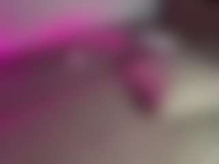 Live cam show with KaelithHale - Green Eyes on AdultVida.com
