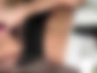 Live cam show with KaelithHale - Blonde Hair HD on TastyBlacksLive