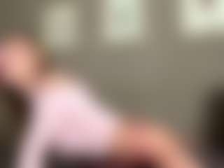 Live cam show with KaelithHale - Glasses on x69.live