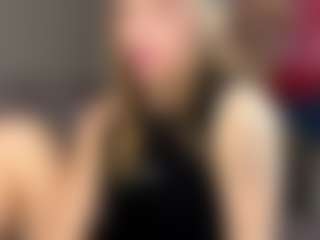 Live cam show with KaelithHale - Nipple Piercings on Camsoda