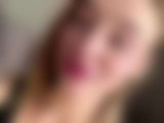 Live cam show with KaelithHale - Glasses on xxxlivecams.org