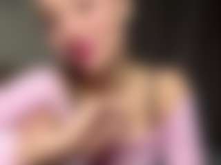 Live cam show with KaelithHale - Glasses on Soda Cam