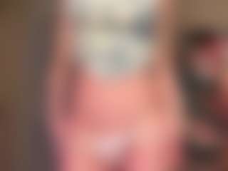 Live cam show with KaelithHale - Muscular on TottyGirls