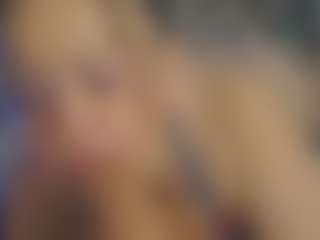 Live cam show with katjohanna - Camel Toe on Camsoda