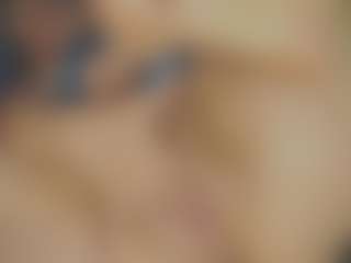 Live cam show with katjohanna - Butt Plug on Cam Slut