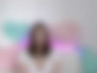 Live cam show with KayleHoney - Upskirt on TottyGirls