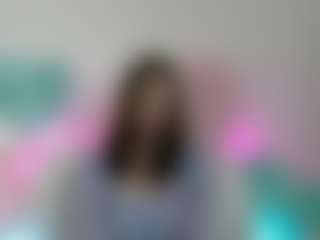 Live cam show with KayleHoney - Upskirt on liverealitysex.com