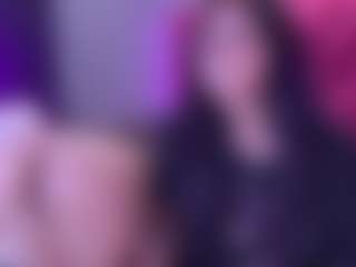 kiara-layla's Live Sex Cam Show