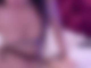 kiara-layla's Live Sex Cam Show