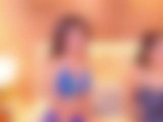 Live cam show with kiara-layla - Young Adult on googirlz