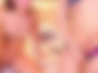 kiara-layla's Live Sex Cam Show