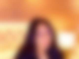 kiara-layla's Live Sex Cam Show