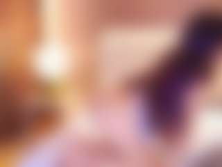 kiara-layla's Live Sex Cam Show