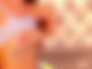 kiara-layla's Live Sex Cam Show
