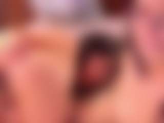 kiara-layla's Live Sex Cam Show