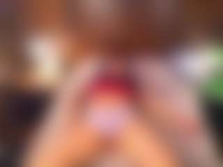 kiara-layla's Live Sex Cam Show