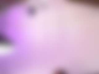 kiara-layla's Live Sex Cam Show