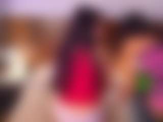 kiara-layla's Live Sex Cam Show