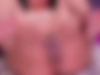 kiara-layla's Live Sex Cam Show