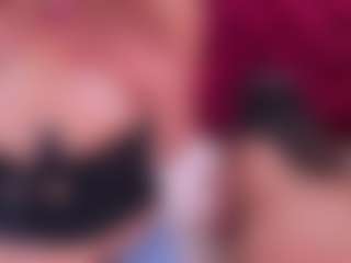 kiara-layla's Live Sex Cam Show