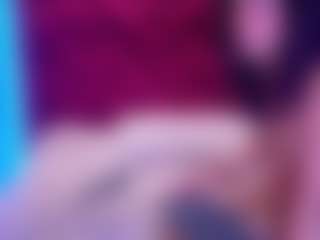 kiara-layla's Live Sex Cam Show