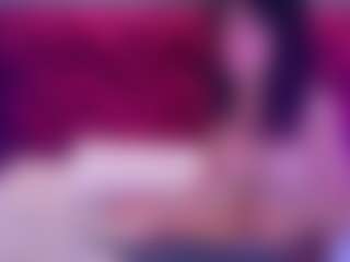 kiara-layla's Live Sex Cam Show