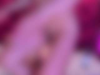 Live cam show with kiara-layla - White on Camsoda | colombia