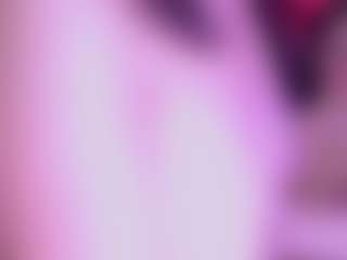 Live cam show with kiara-layla - Tease on Camsoda
