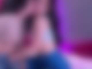 kiara-layla's Live Sex Cam Show