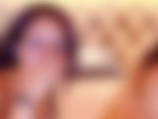 kiara-layla's Live Sex Cam Show