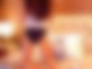 Live cam show with kiara-layla - College Brown Hair on Camming Site