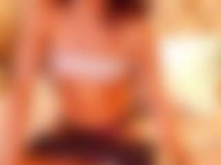 kiara-layla's Live Sex Cam Show