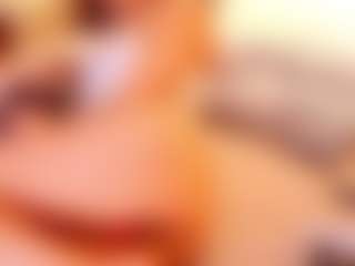 Live cam show with kiara-layla - Squirt Teen (18+) on CamClone