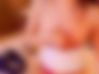 kiara-layla's Live Sex Cam Show