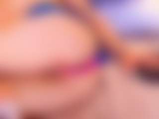 kiara-layla's Live Sex Cam Show