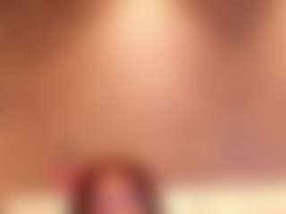 kiara-layla's Live Sex Cam Show